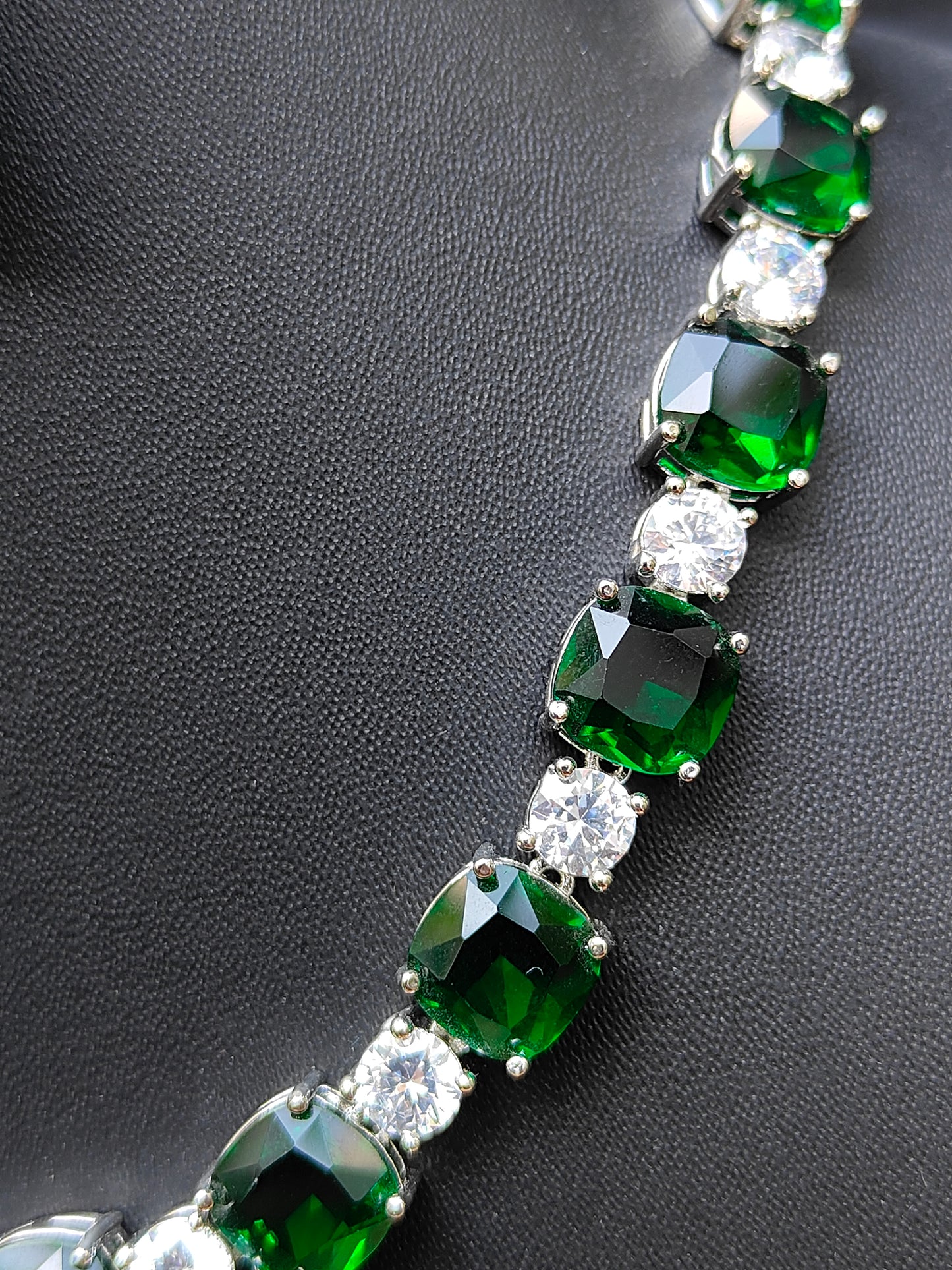 Emerald Green Necklace set