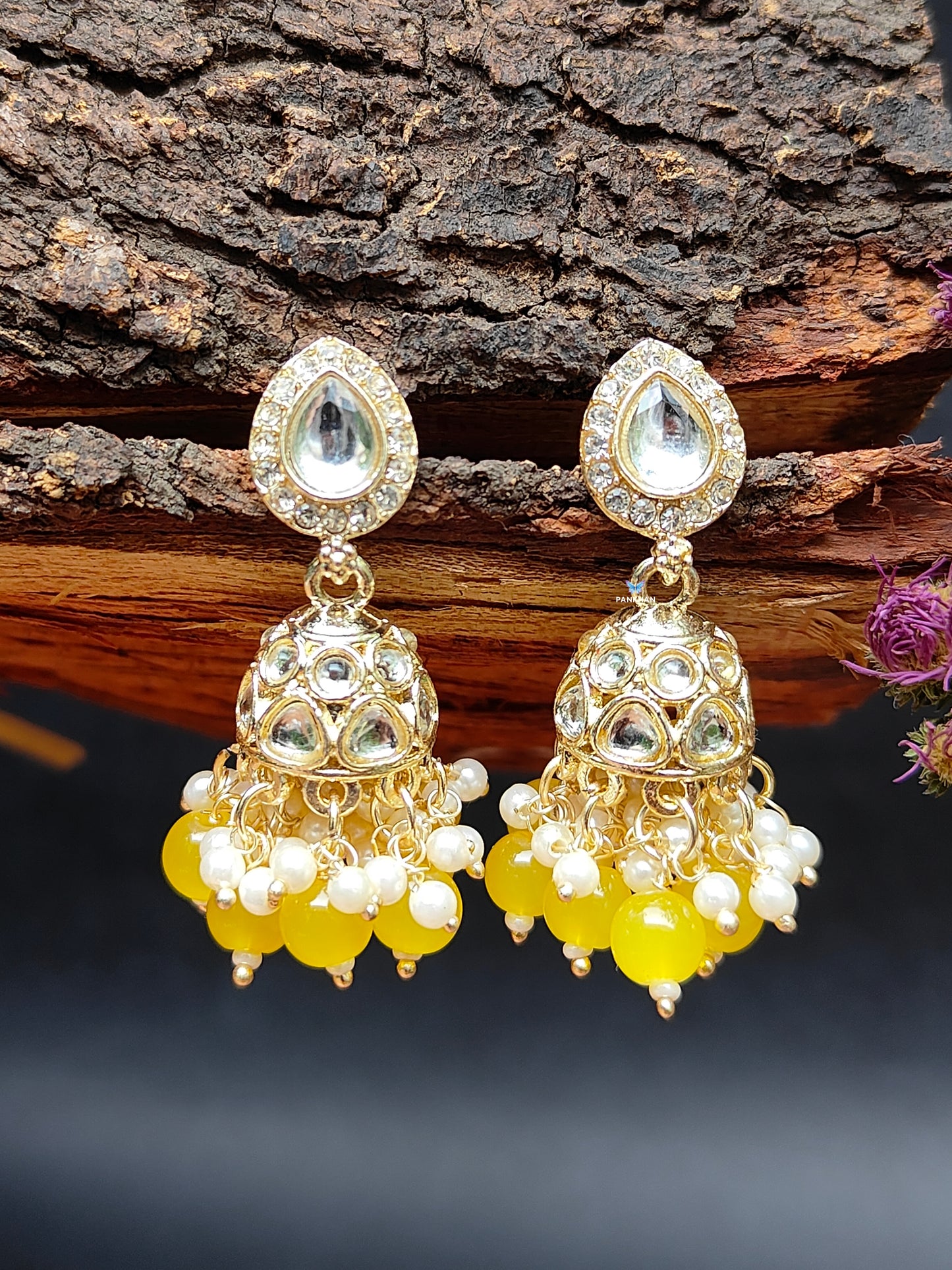 Beautiful kundan jhumka stone earrings