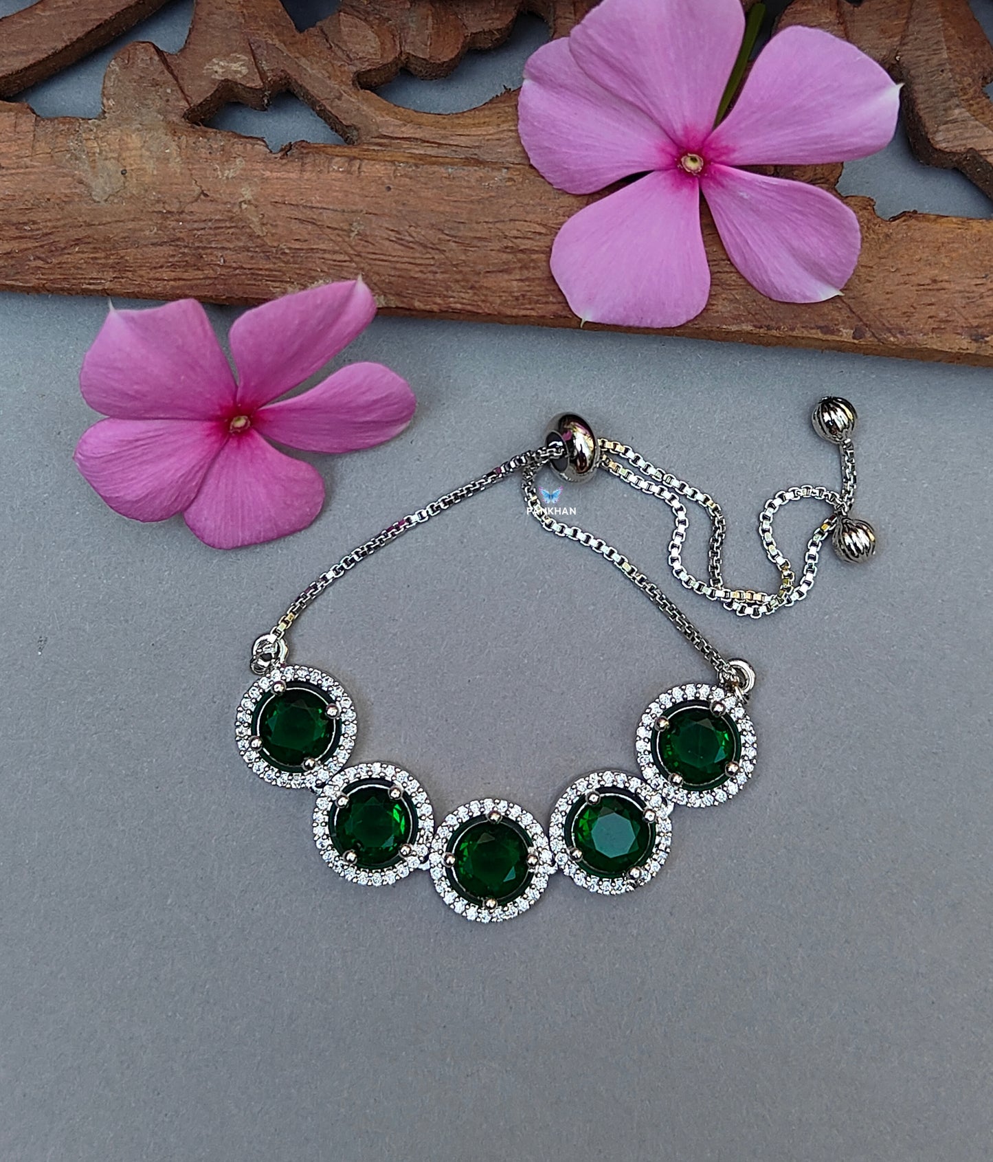 Emerald green bracelet