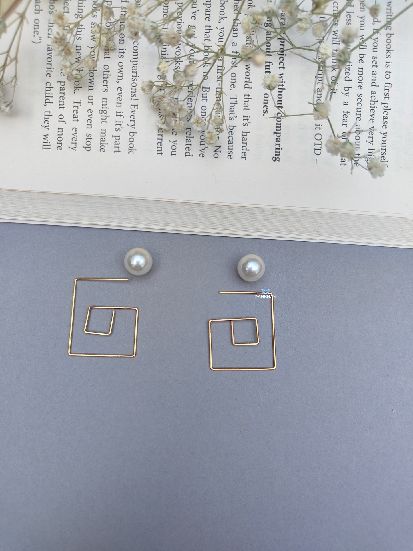 Saniya Square earrings