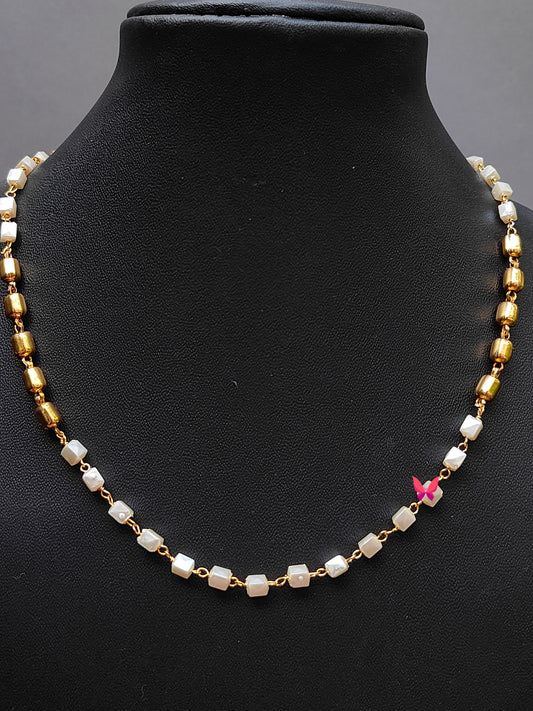 Pearl and Golden beads necklace