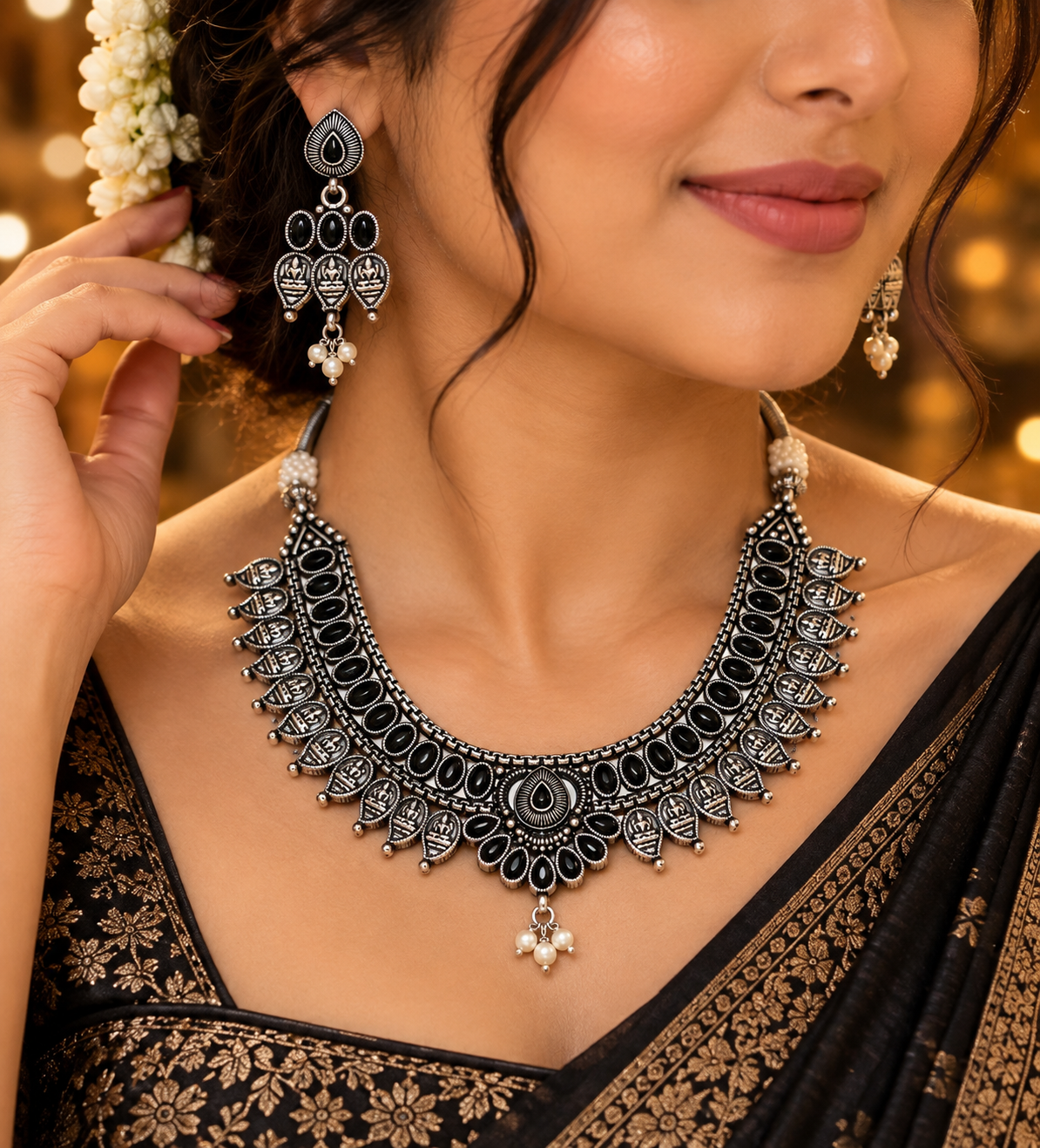 Glossy Black beads Oxidised Silver set